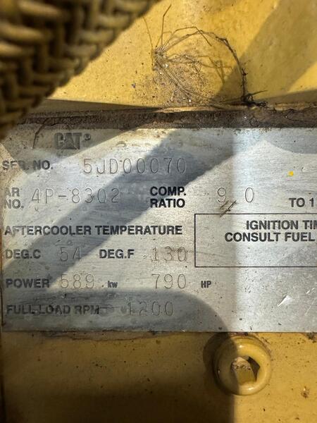 Caterpillar 555 kW Cat G3512 Used Natural Gas Generator