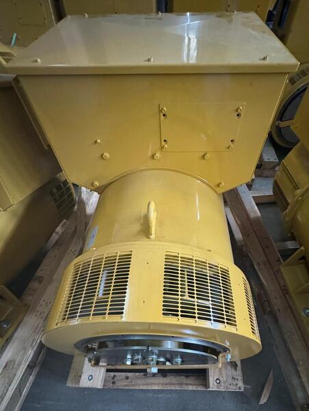  616 kW 616 kW - 600V New Surplus Alternators/Gen ends