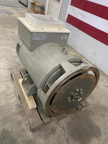  660 kW 660kW - 480V Used Alternators/Gen ends